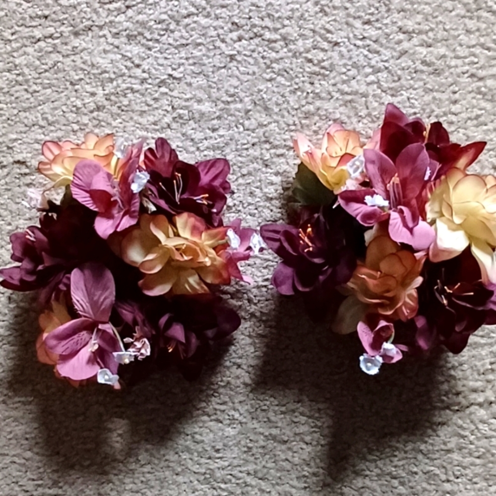 Set of 2 NWOT PartyLie Vintage 1 Inch Floral Candle Rings
